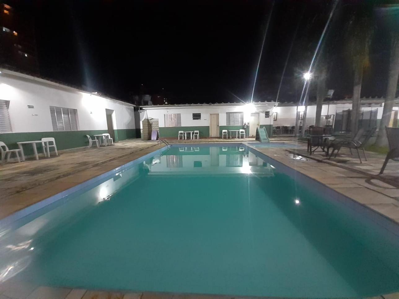 Hostel E Pousada Pg - Vila Tupi プライア・グランデ エクステリア 写真